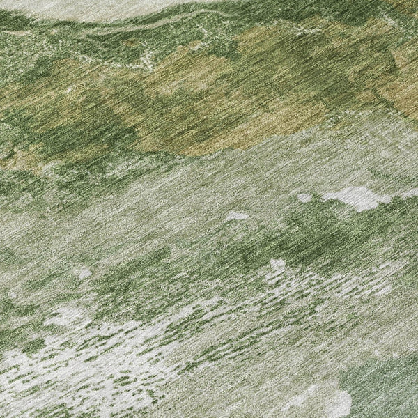 HomeRoots 8' Green and Silver Round Abstract Area Rug - Stylish, Washable, Indoor/Outdoor Perfect for High Traffic Areas 630341