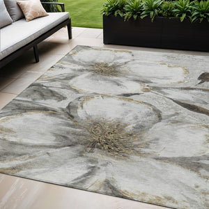 HomeRoots 5' X 8' Elegant Silver Gray & Beige Floral Area Rug – Washable, Durable for Indoor & Outdoor Use! 630358