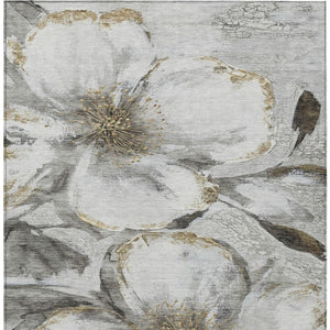 HomeRoots 5' X 8' Elegant Silver Gray & Beige Floral Area Rug – Washable, Durable for Indoor & Outdoor Use! 630358