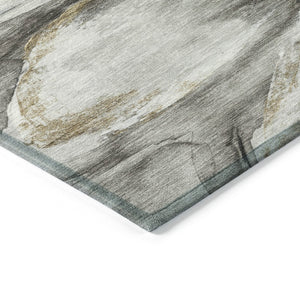 HomeRoots 8' Elegant Silver Gray and Beige Round Floral Washable Area Rug for Indoor and Outdoor Use 630359