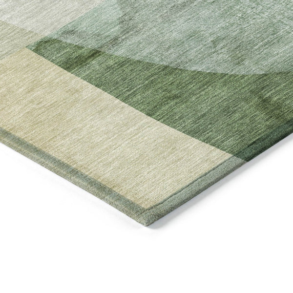 HomeRoots 5' Artichoke Green and Taupe Abstract Washable Area Rug for Stylish Indoor and Outdoor Spaces 8' Round 630425