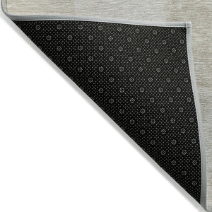 HomeRoots 5' Stylish Beige and Taupe Abstract Area Rug - Durable, Washable, Perfect for Indoor and Outdoor Use 8' Round 630431