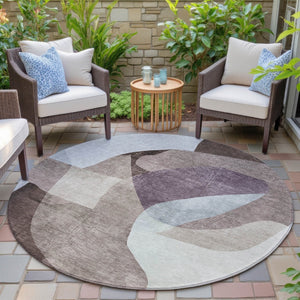 HomeRoots 5' Brown and Taupe Abstract Area Rug – Stylish, Washable, Durable for Indoor and Outdoor Spaces 8' Round 630443