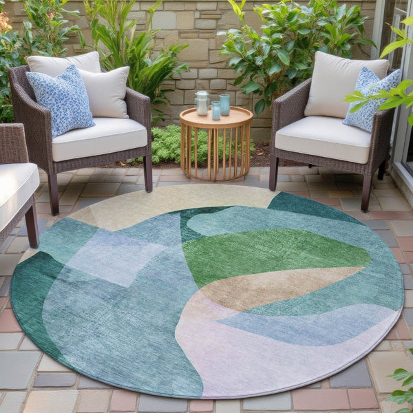 HomeRoots 5' Vibrant Green and Teal Abstract Indoor Outdoor Area Rug – Stylish, Machine Washable, Versatile Decor 8' Round 630449