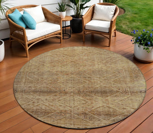 HomeRoots 5' Khaki and Beige Geometric Area Rug - Stylish, Washable, and Durable for Indoor & Outdoor Spaces 8' Round 630503