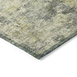 HomeRoots 5' Contemporary Pewter and Beige Abstract Area Rug - Washable, Indoor/Outdoor, Durable Design 8' Round 630533