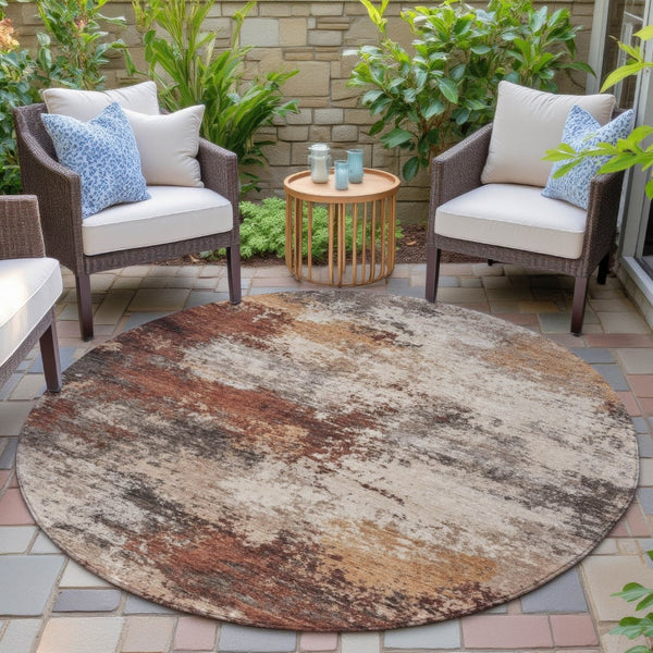 HomeRoots 5' Abstract Rust and Beige Area Rug - Durable, Washable Indoor/Outdoor Design for All Spaces 8' Round 630629