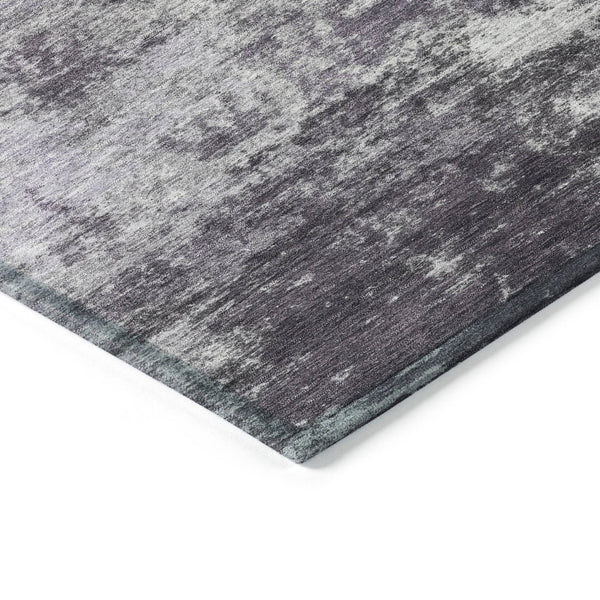 HomeRoots 5' Purple and Ivory Abstract Washable Area Rug - Stylish, Durable, Indoor/Outdoor Perfect for Any Space 8' Round 630647