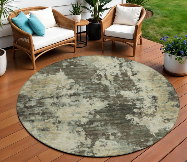 HomeRoots 5' Modern Brown and Beige Abstract Area Rug - Washable, Durable, Indoor/Outdoor Versatile Design 8' Round 630671