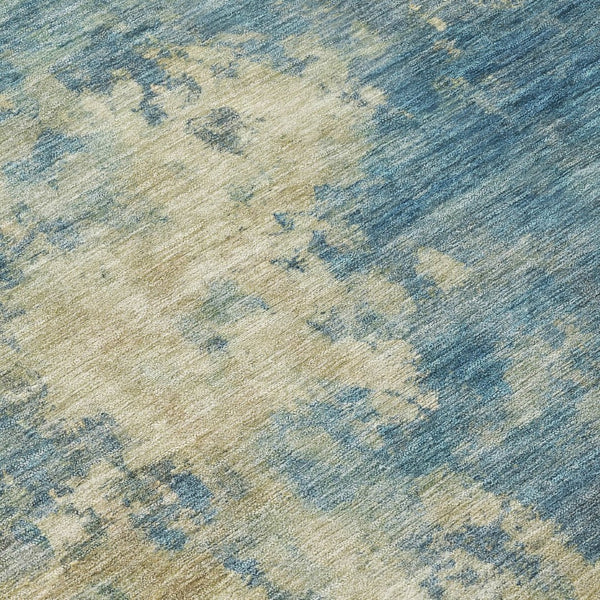 HomeRoots 5' Blue and Beige Abstract Area Rug - Stylish, Washable, Indoor/Outdoor, Durable Design for Any Space 5' X 8' 630676