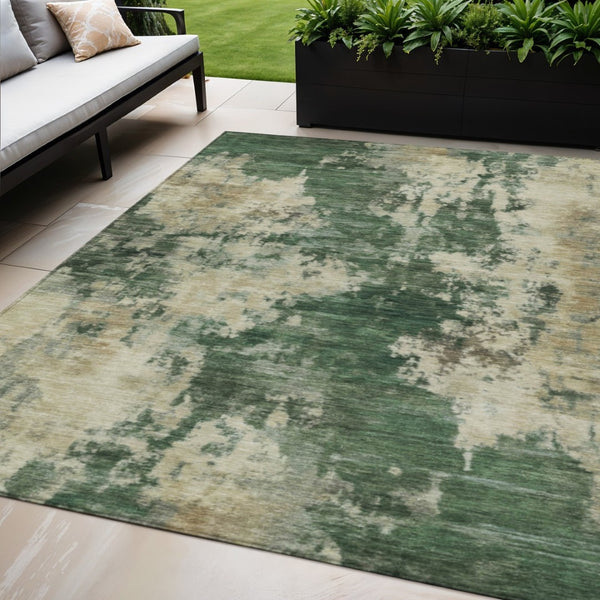 HomeRoots 5' Enhance Your Space with a Fern Green and Beige Abstract Washable Area Rug for Indoor & Outdoor Use 5' X 8' 630682