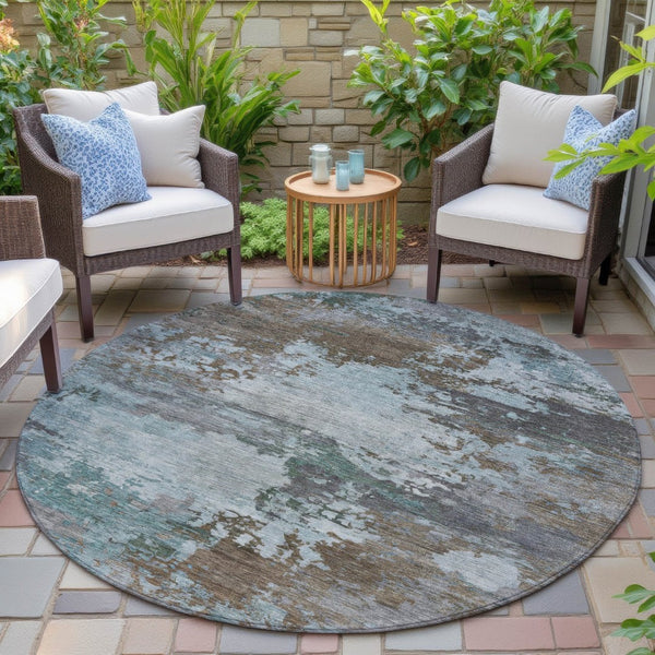HomeRoots 5' Brown and Blue Abstract Area Rug – Stylish, Durable, Washable Indoor/Outdoor Rug for All Spaces 8' Round 630719