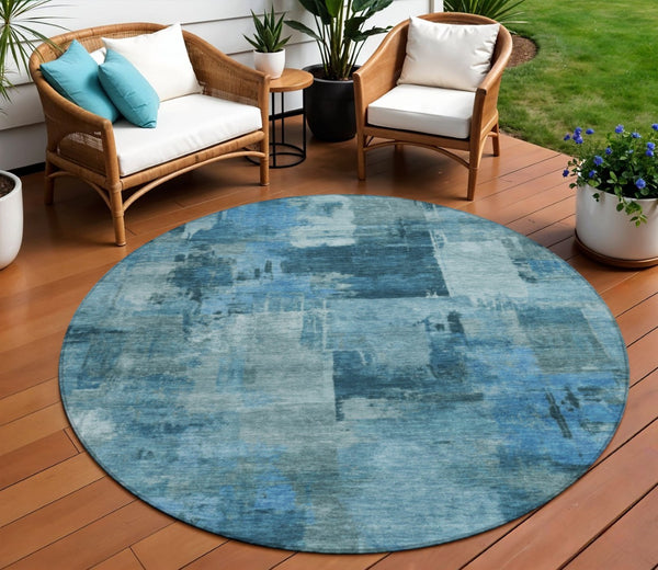 HomeRoots 5' Blue and Ivory Abstract Area Rug - Stylish, Durable, and Washable for Indoor and Outdoor Spaces 8' Round 630767