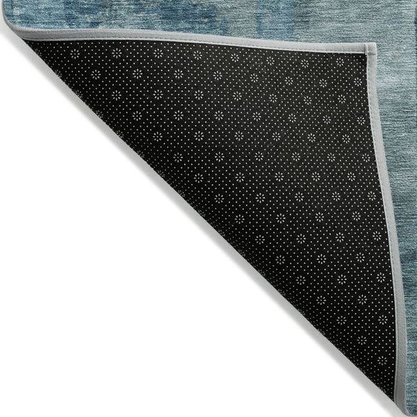 HomeRoots 5' Blue and Ivory Abstract Area Rug - Stylish, Durable, and Washable for Indoor and Outdoor Spaces 8' Round 630767