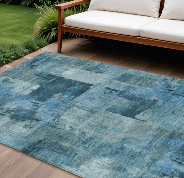 HomeRoots 5' Blue and Ivory Abstract Area Rug - Stylish, Durable, and Washable for Indoor and Outdoor Spaces 8' X 10' 630768