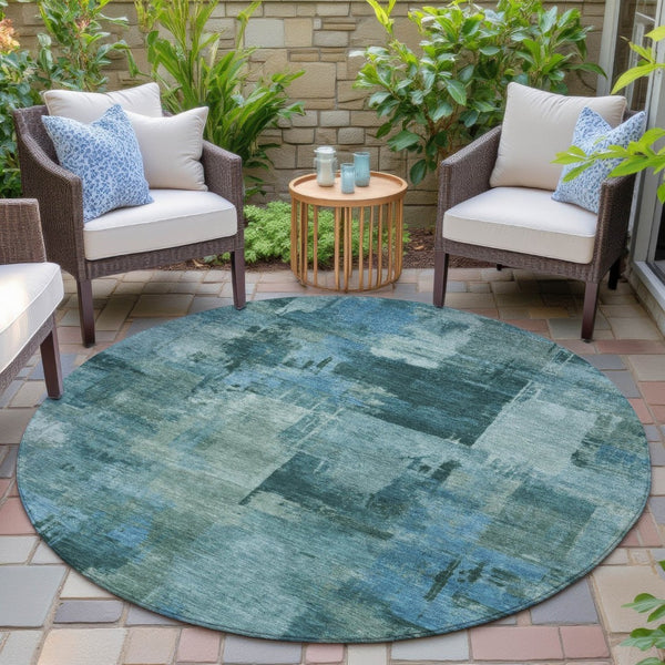 HomeRoots 5' Coastal-Inspired Teal Blue and Aqua Abstract Area Rug for Indoor/Outdoor High-Traffic Use 8' Round 630791