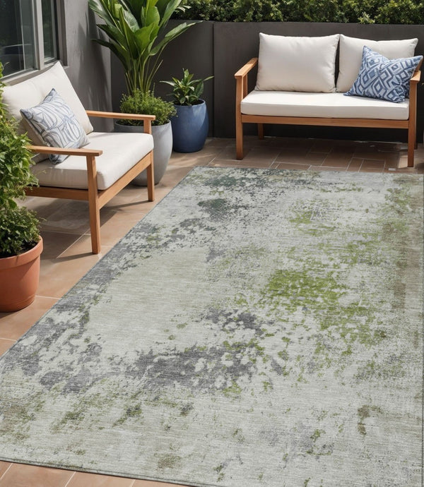HomeRoots 5' Modern Abstract Linen Fern Green and Beige Area Rug for Stylish Indoor and Outdoor Spaces 5' X 8' 630796