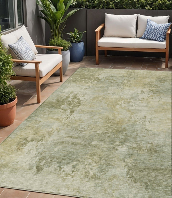 HomeRoots 5' Sage and Beige Abstract Area Rug - Stylish, Durable, Machine-Washable for Indoor & Outdoor Spaces 5' X 8' 630886