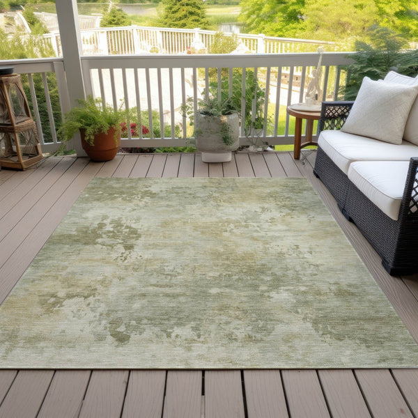 HomeRoots 5' Sage and Beige Abstract Area Rug - Stylish, Durable, Machine-Washable for Indoor & Outdoor Spaces 5' X 8' 630886