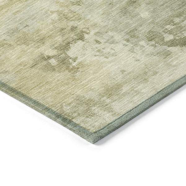 HomeRoots 5' Sage and Beige Abstract Area Rug - Stylish, Durable, Machine-Washable for Indoor & Outdoor Spaces 8' Round 630887