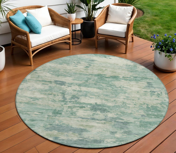 HomeRoots 5' Teal Blue and Pale Aqua Abstract Area Rug - Durable, Washable Indoor/Outdoor Carpet for Any Space 8' Round 630911