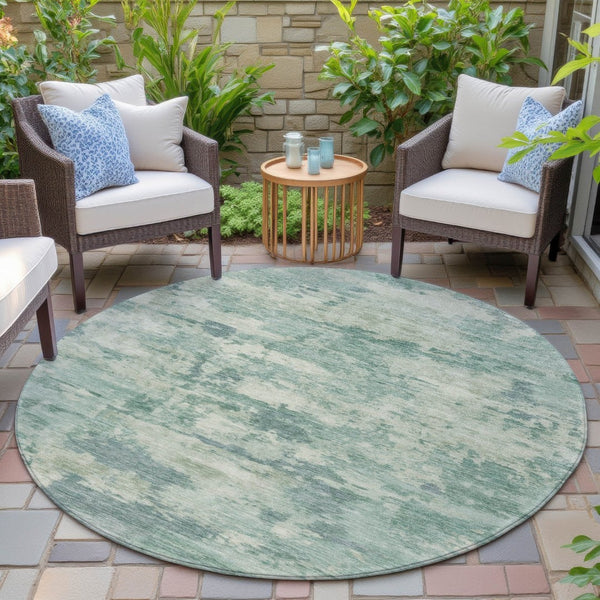 HomeRoots 5' Teal Blue and Pale Aqua Abstract Area Rug - Durable, Washable Indoor/Outdoor Carpet for Any Space 8' Round 630911