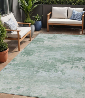HomeRoots 5' Contemporary Mint Green and Pale Aqua Abstract Washable Rug for Indoor and Outdoor Spaces 5' X 8' 630922