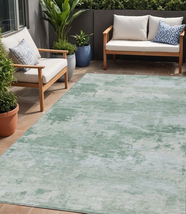 HomeRoots 5' Contemporary Mint Green and Pale Aqua Abstract Washable Rug for Indoor and Outdoor Spaces 5' X 8' 630922