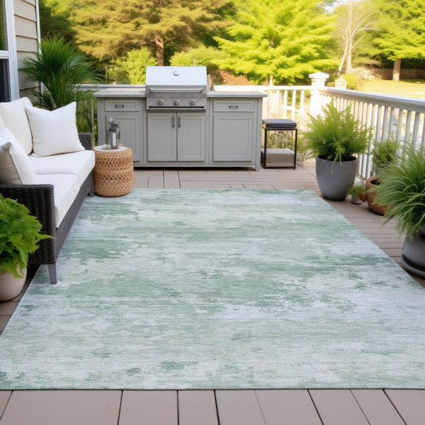 HomeRoots 5' Contemporary Mint Green and Pale Aqua Abstract Washable Rug for Indoor and Outdoor Spaces 5' X 8' 630922