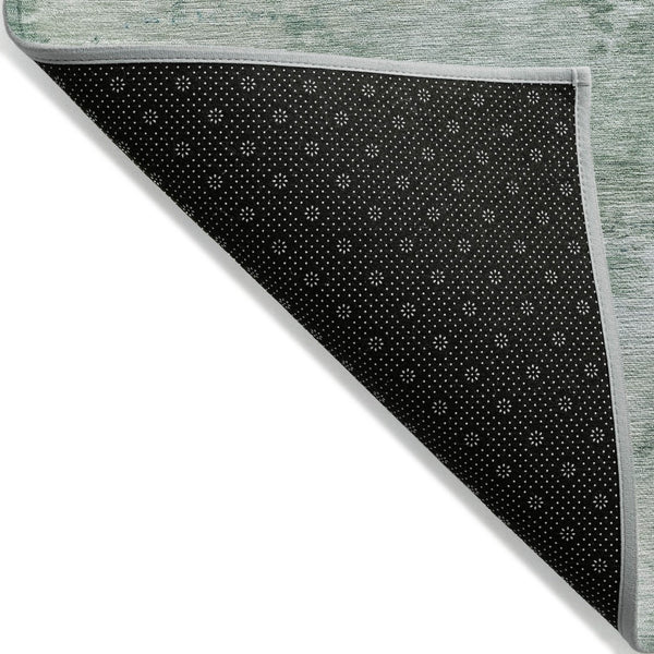 HomeRoots 5' Contemporary Mint Green and Pale Aqua Abstract Washable Rug for Indoor and Outdoor Spaces 8' Round 630923