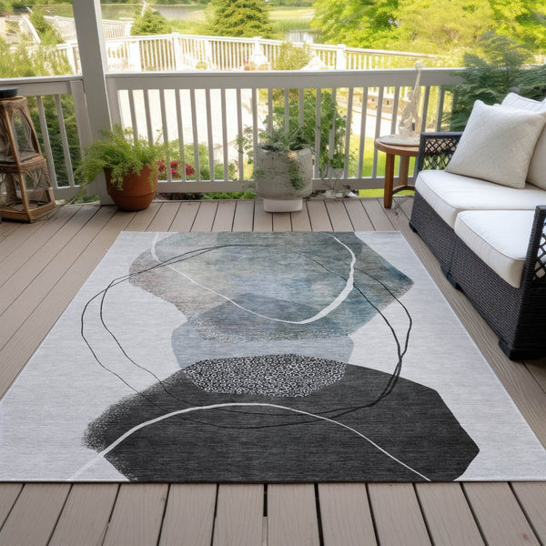 HomeRoots 5' Ivory and Gray Abstract Washable Area Rug - Stylish, Durable, Indoor/Outdoor Home Décor Essential 9' X 12' 630955