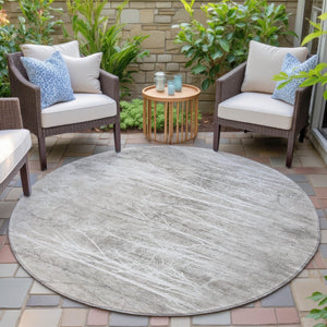 HomeRoots 5' Elegant Silver and Gray Floral Area Rug - Durable, Washable Indoor/Outdoor Design for Any Space 8' Round 631025