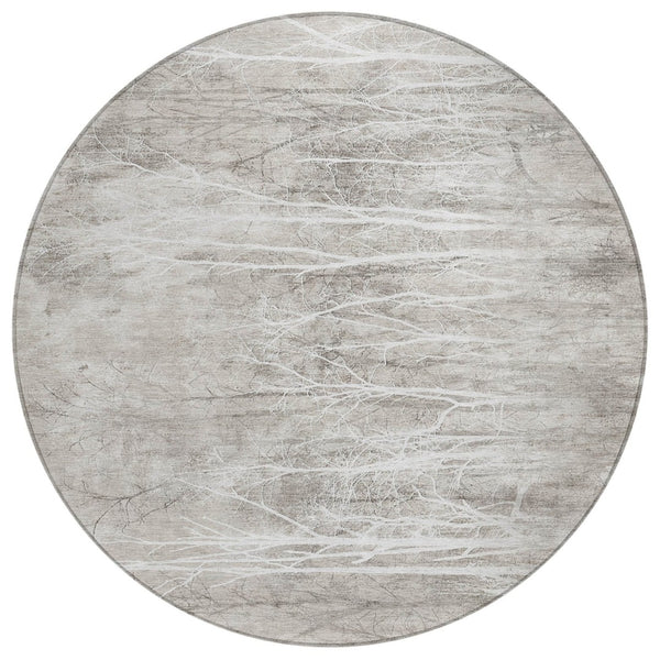 HomeRoots 5' Elegant Silver and Gray Floral Area Rug - Durable, Washable Indoor/Outdoor Design for Any Space 8' Round 631025