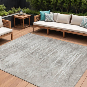 HomeRoots 5' Elegant Silver and Gray Floral Area Rug - Durable, Washable Indoor/Outdoor Design for Any Space 8' X 10' 631026
