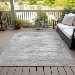 HomeRoots 5' Elegant Silver and Gray Floral Area Rug - Durable, Washable Indoor/Outdoor Design for Any Space 9' X 12' 631027
