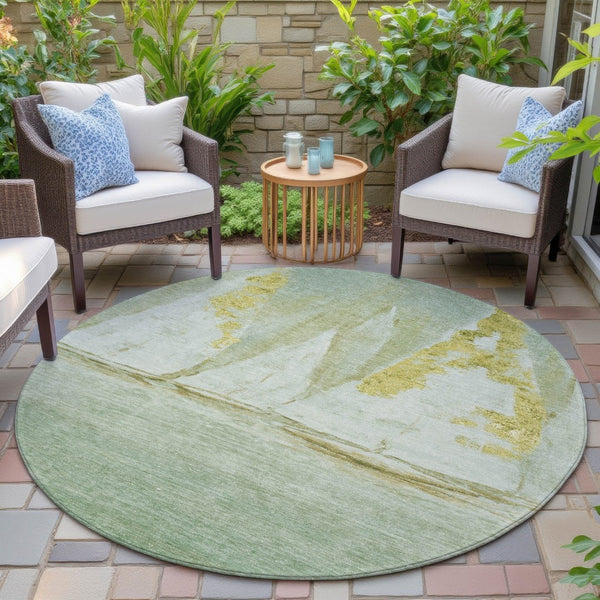 HomeRoots 5' Nautical Green and Gold Washable Area Rug - Durable Indoor/Outdoor Floor Covering for Any Space 8' Round 631037