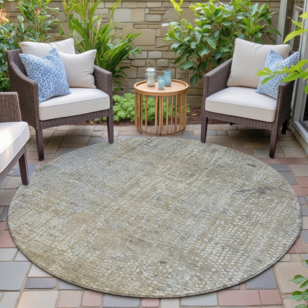 HomeRoots 5' Abstract Beige and Ivory Indoor Outdoor Area Rug - Durable, Washable, Modern Style for Any Space 8' Round 631055