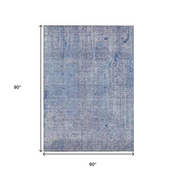 HomeRoots 5' Stylish Blue and Ivory Abstract Area Rug - Durable, Washable, Perfect for Indoor and Outdoor Use 5' X 8' 631060