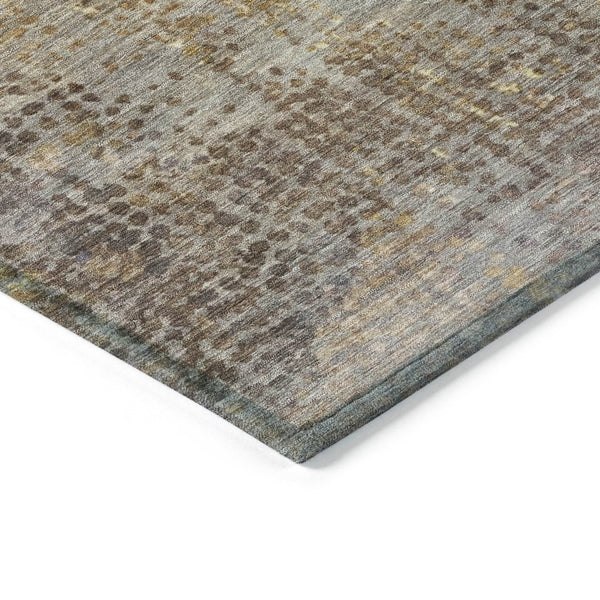 HomeRoots 5' Brown and Ivory Abstract Indoor Outdoor Area Rug - Durable, Washable, Stylish for Any Space 8' Round 631085