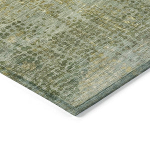 HomeRoots 5' Green and Ivory Abstract Washable Area Rug - Versatile Indoor/Outdoor Design for Modern Spaces 8' Round 631097