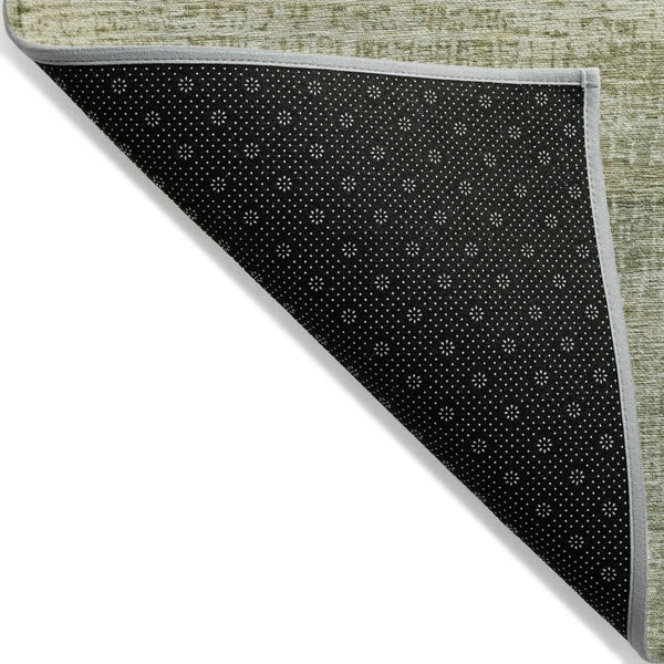HomeRoots 5' Artichoke Green and Beige Abstract Rug - Stylish, Washable Indoor-Outdoor Area Rug for Every Space 8' Round 631109