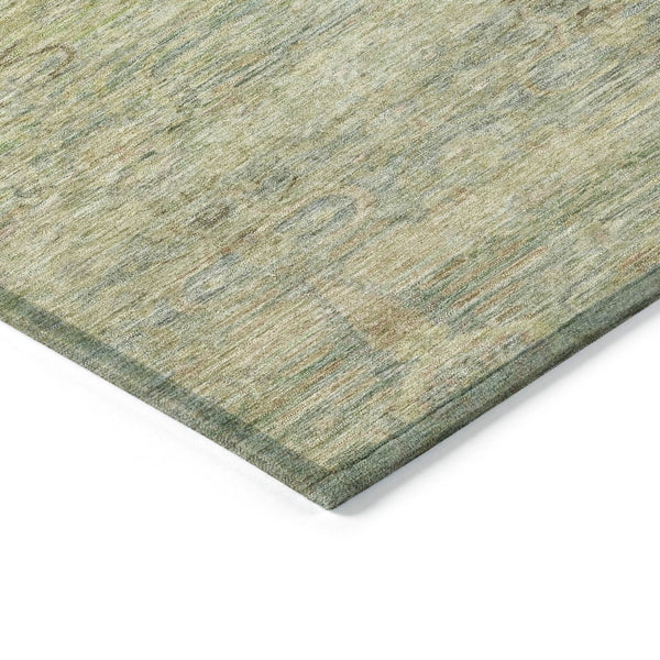 HomeRoots 5' Timeless Green and Gold Oriental Washable Area Rug for Indoor and Outdoor Elegance and Durability 8' Round 631127