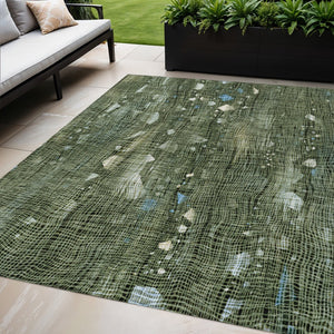 HomeRoots 5' Modern Fern Green and Beige Abstract Washable Area Rug for Indoor and Outdoor Spaces 5' X 8' 631174