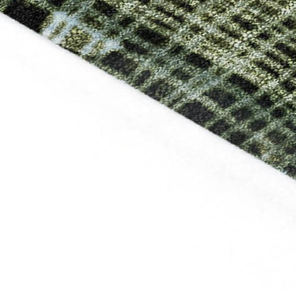 HomeRoots 5' Modern Fern Green and Beige Abstract Washable Area Rug for Indoor and Outdoor Spaces 8' X 10' 631176