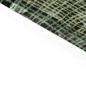 HomeRoots 5' Modern Fern Green and Beige Abstract Washable Area Rug for Indoor and Outdoor Spaces 10' X 14' 631178