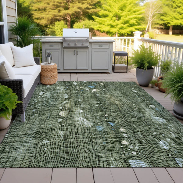 HomeRoots 5' Modern Fern Green and Beige Abstract Washable Area Rug for Indoor and Outdoor Spaces 10' X 14' 631178