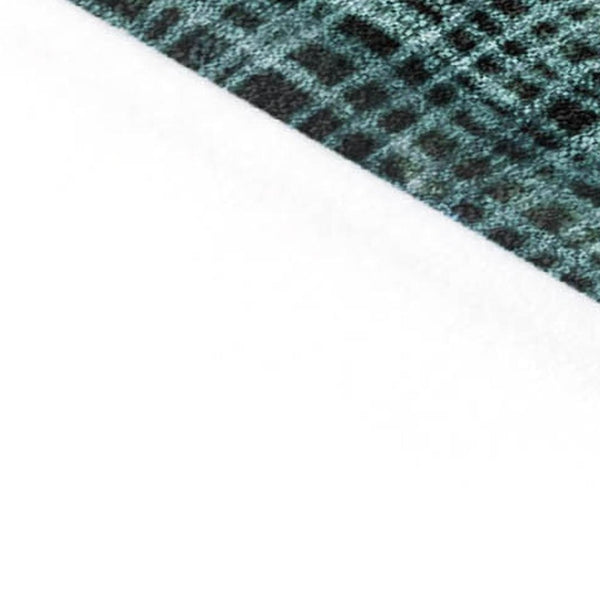 HomeRoots 5' Teal Blue and Ivory Abstract Washable Area Rug for Stylish Indoor and Outdoor Spaces 5' X 8' 631186