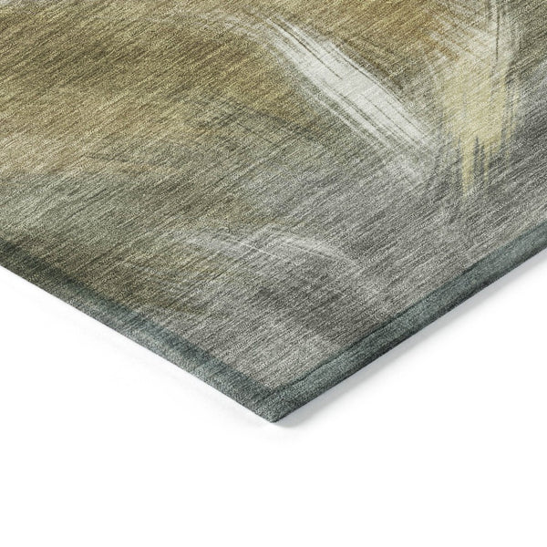 HomeRoots 5' Modern Pewter and Silver Abstract Washable Area Rug for Stylish Indoor and Outdoor Spaces 8' Round 631349
