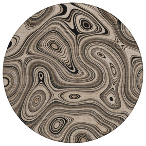 HomeRoots 5' Beige and Charcoal Geometric Washable Area Rug for Indoor and Outdoor High-Traffic Use 8' Round 631367