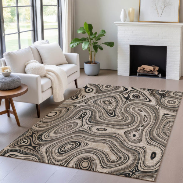HomeRoots 5' Beige and Charcoal Geometric Washable Area Rug for Indoor and Outdoor High-Traffic Use 10' X 14' 631370